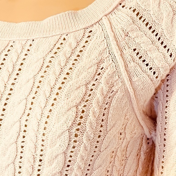 AMERICAN EAGLE 🦅 Pink Cable Knit Women’s Sweater XS - Picture 6 of 11